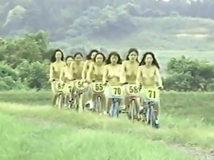 Naked japanese girls play sports