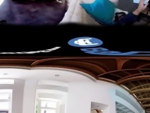 BaDoinkVR Cumming Full Circle - A 360° Experience
