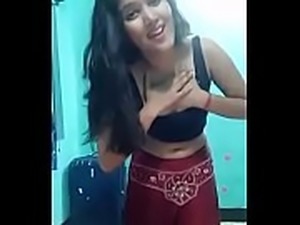 Indian desi Cute Girl Sexy Dance