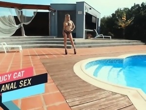 Amateur Anal sex in public HD