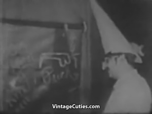 Sex Teacher Teaches a Woman (1940s Vintage)