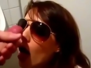 Slender MILF in sunglasses sucked my buddy in the dirty toilet