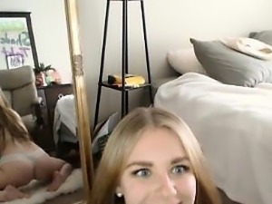 Beautiful girl striptease her totally nice body on webcam