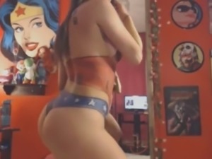 wonder woman&amp;#39;s webcam show 2