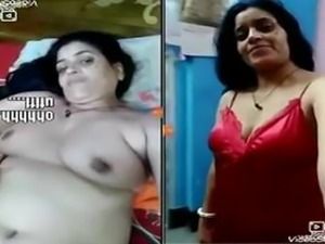 Sexy Bengali boudi bhabhi record her nude selfie part 2