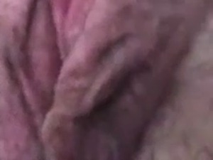 Amateur Hairy girl masturbation webcam close up