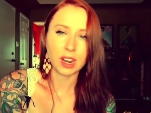 Sultry redhead camgirl gives sensual jerk off instructions