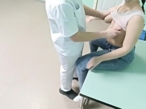 Kinky doctor gets into pants after breast examination and fucks sexy patient...