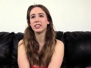 i'm a contortionist, you can spread and fuck me how you