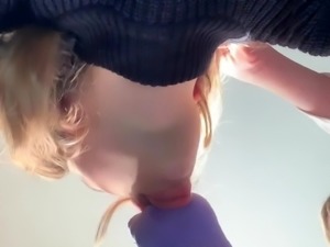 Amateur Foot Fetish Girlfriend Sucks and gives a Footjob