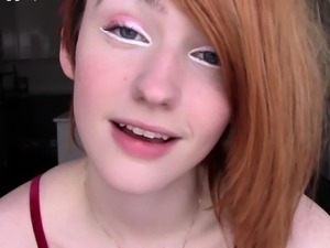 Beauty small tit amateur teen masturbating her shaved pussy