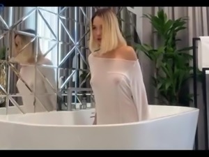 Beautiful Russian Asian Karina Lil is polishing a nice thicc cock